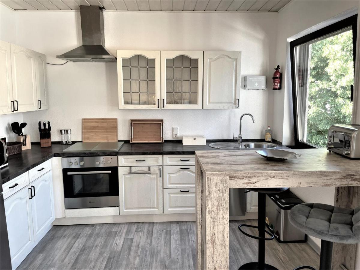 Traumaussicht Kamin Balkon Burgblick 65 Zoll Tv Netflix Sky Joyn Lindenplatz Apartment